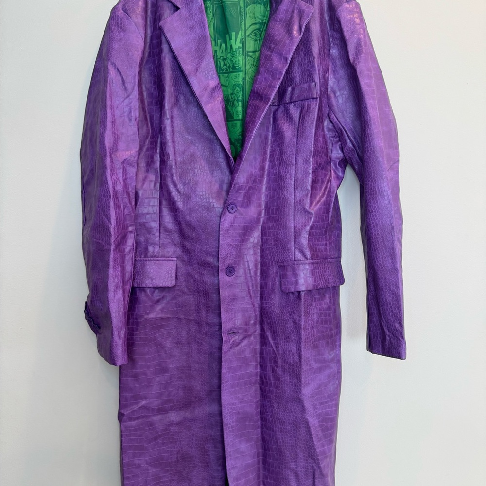 Men's Suitmeister DC Comics Purple Joker Coat, Size Large (42-44)